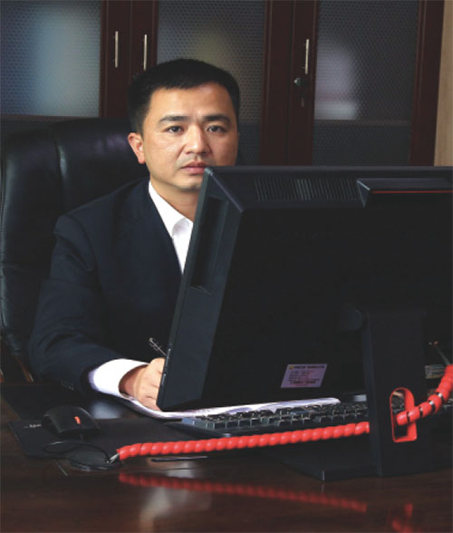 黄富 机电设备安装与维修专业 中国石油玉林分公司 业务部主任